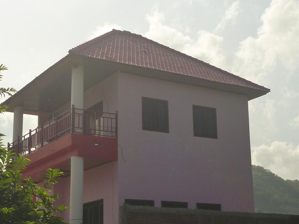 Lakey Peak Villa Tsubaki Huu エクステリア 写真